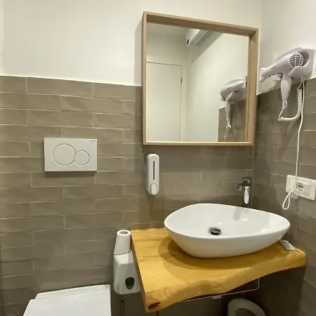 Bed & Breakfast Liotru Maisonne, With En-suite Bathroom And Shared Bathroom Catania